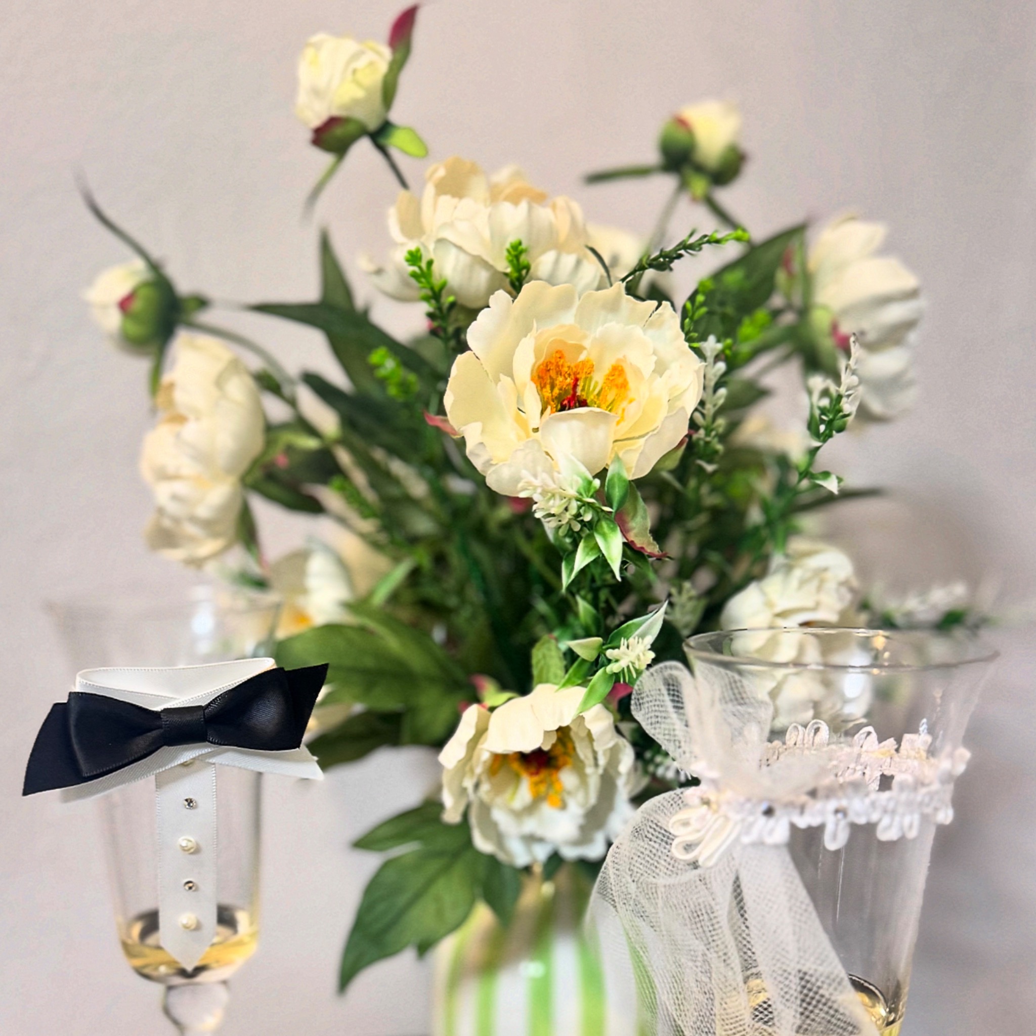 Bride & Groom Champagne Glasses